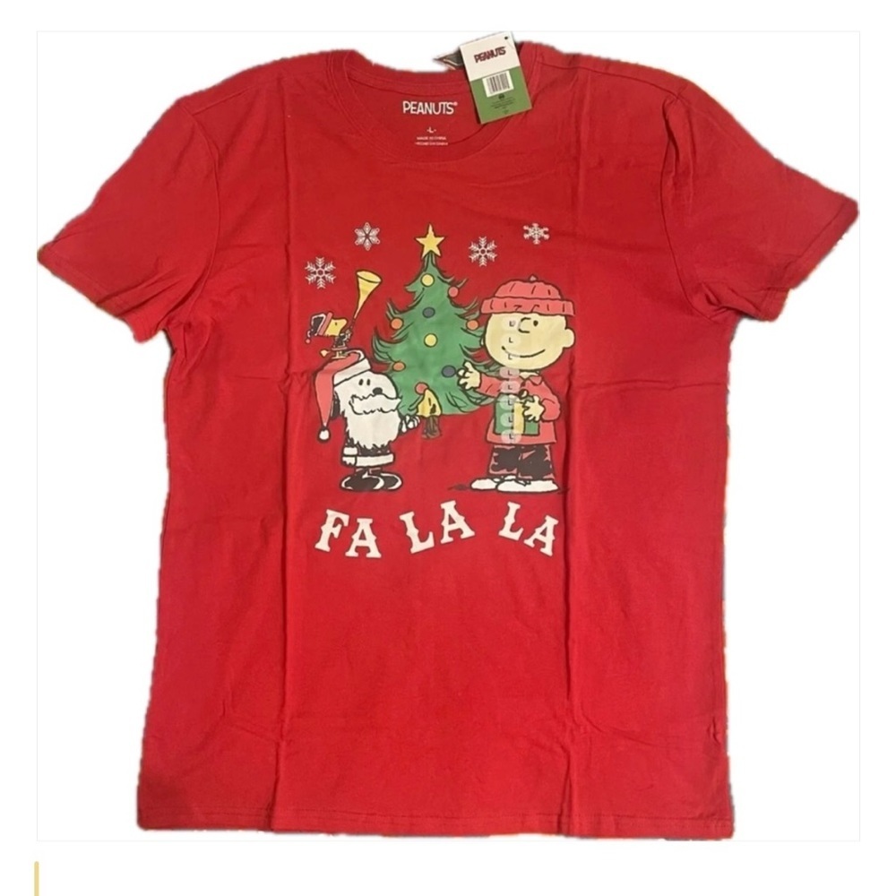 Peanuts Charlie Brown Snoopy Christmas Adult Tee Size Large NWT